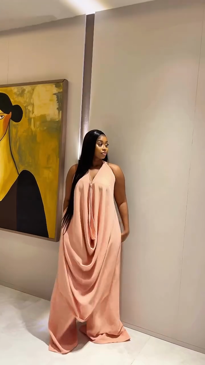 Backless ruffled top and wide-leg pants set