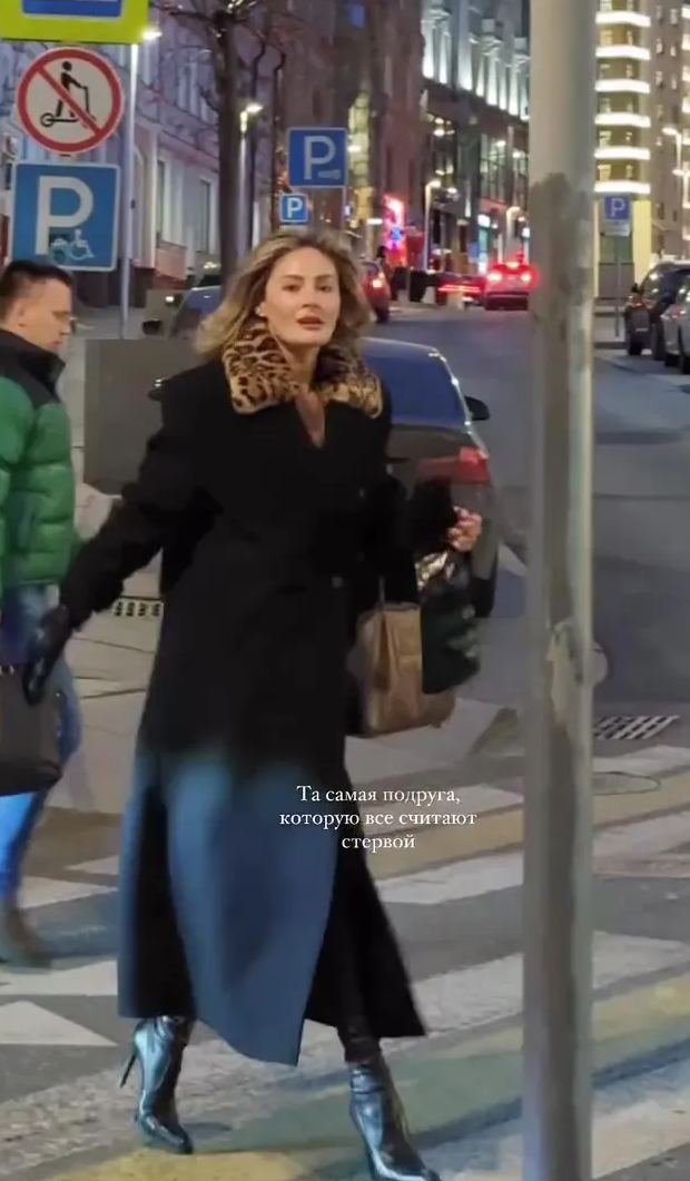 Black leopard print fur collar winter coat