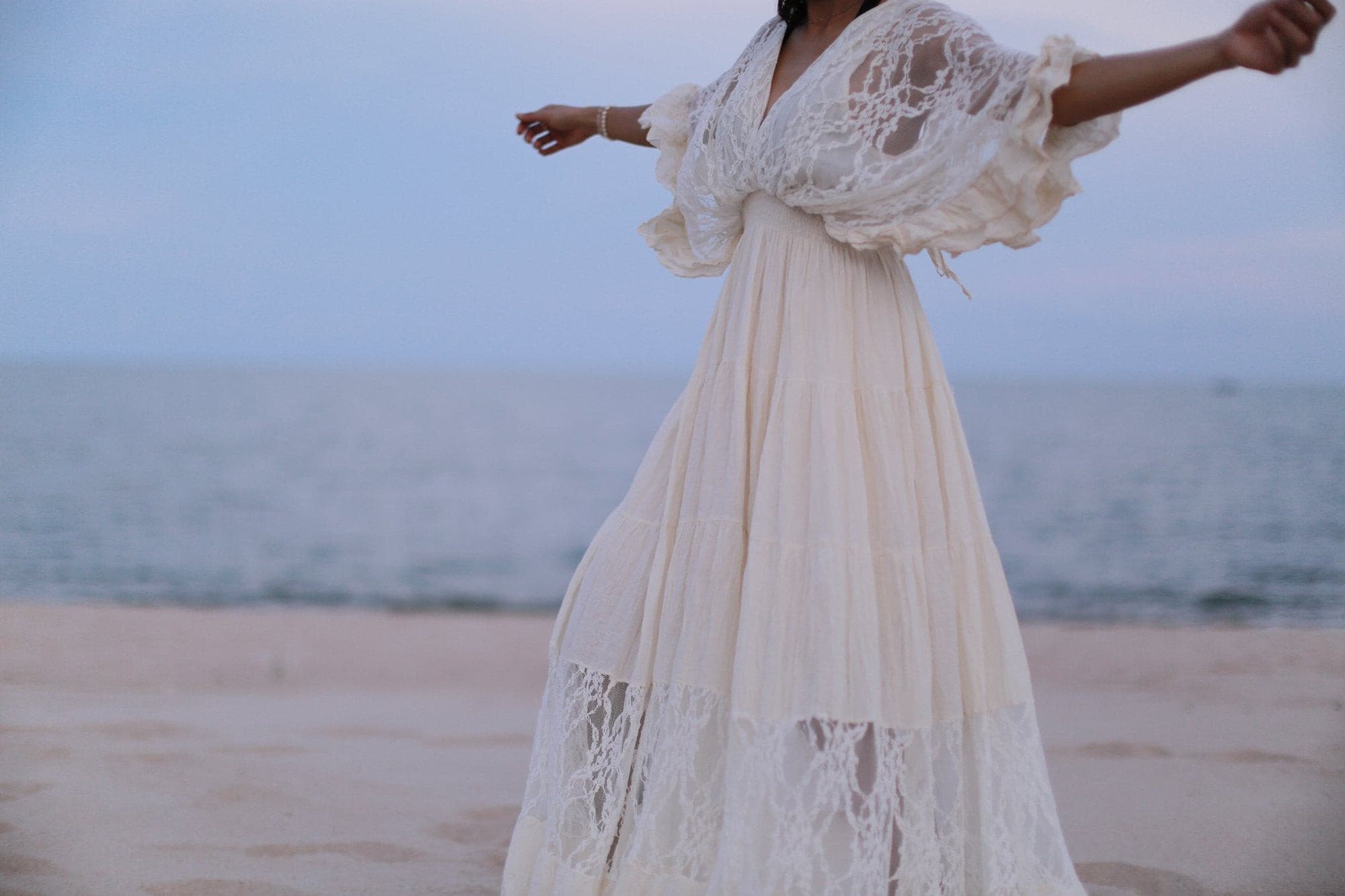 Holiday style lace deep v long dress-Mesadic