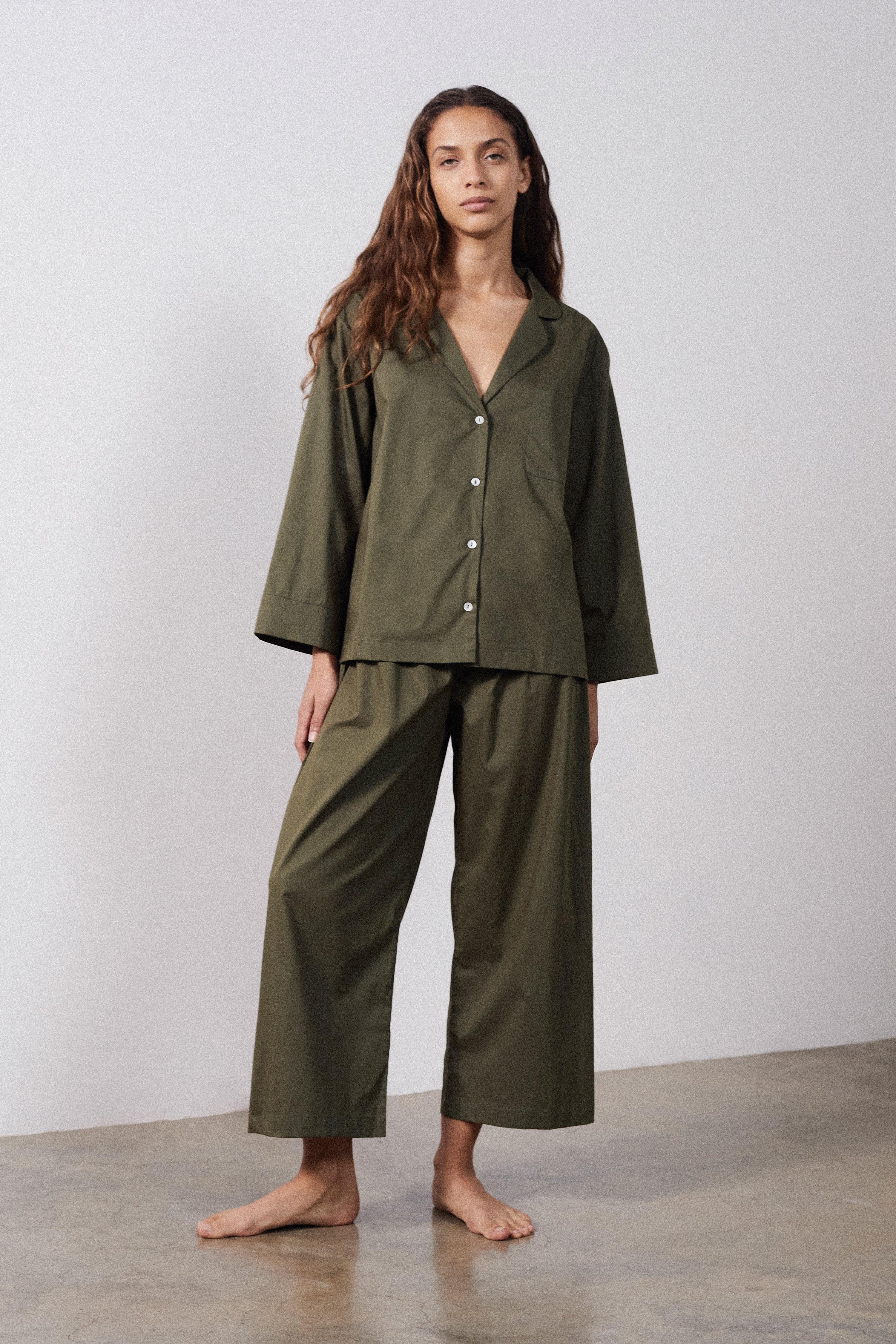Relaxed Olive Pyjama Set-CALLISTARI