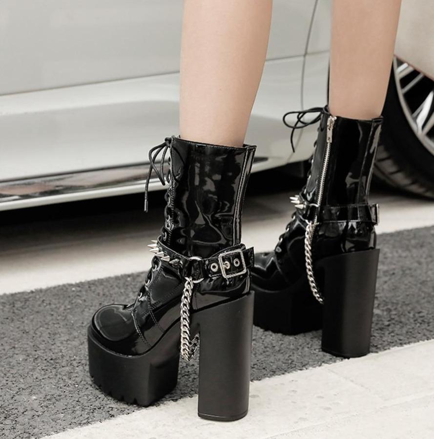 Chain High Heels-CALLISTARI