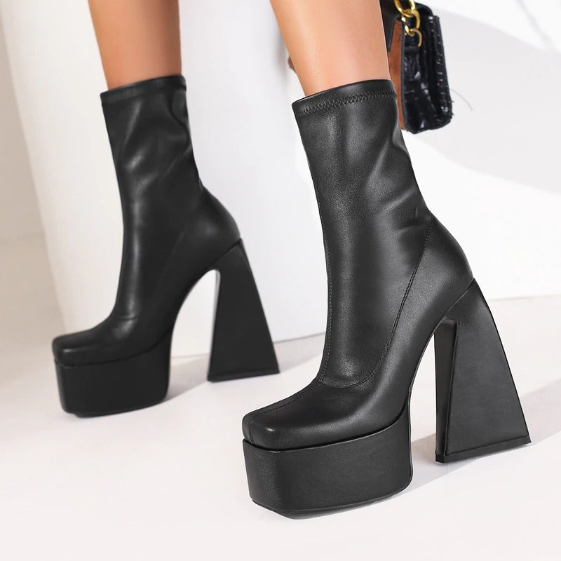 Camilla Ankle Boots-CALLISTARI
