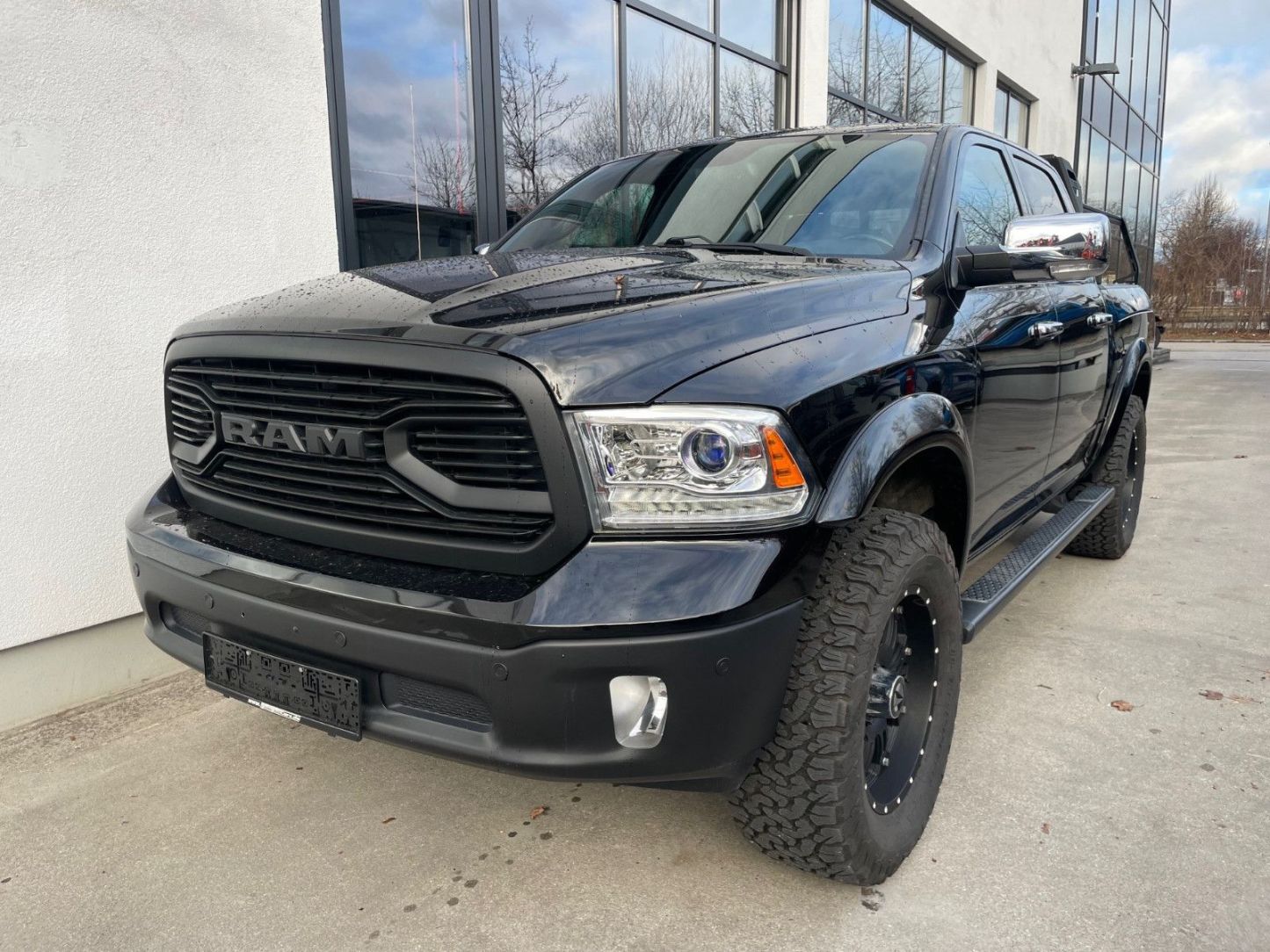 For 2013-2018 Dodge Ram 1500 Grill Big Horn Style Front Grille with Letter Matte Black