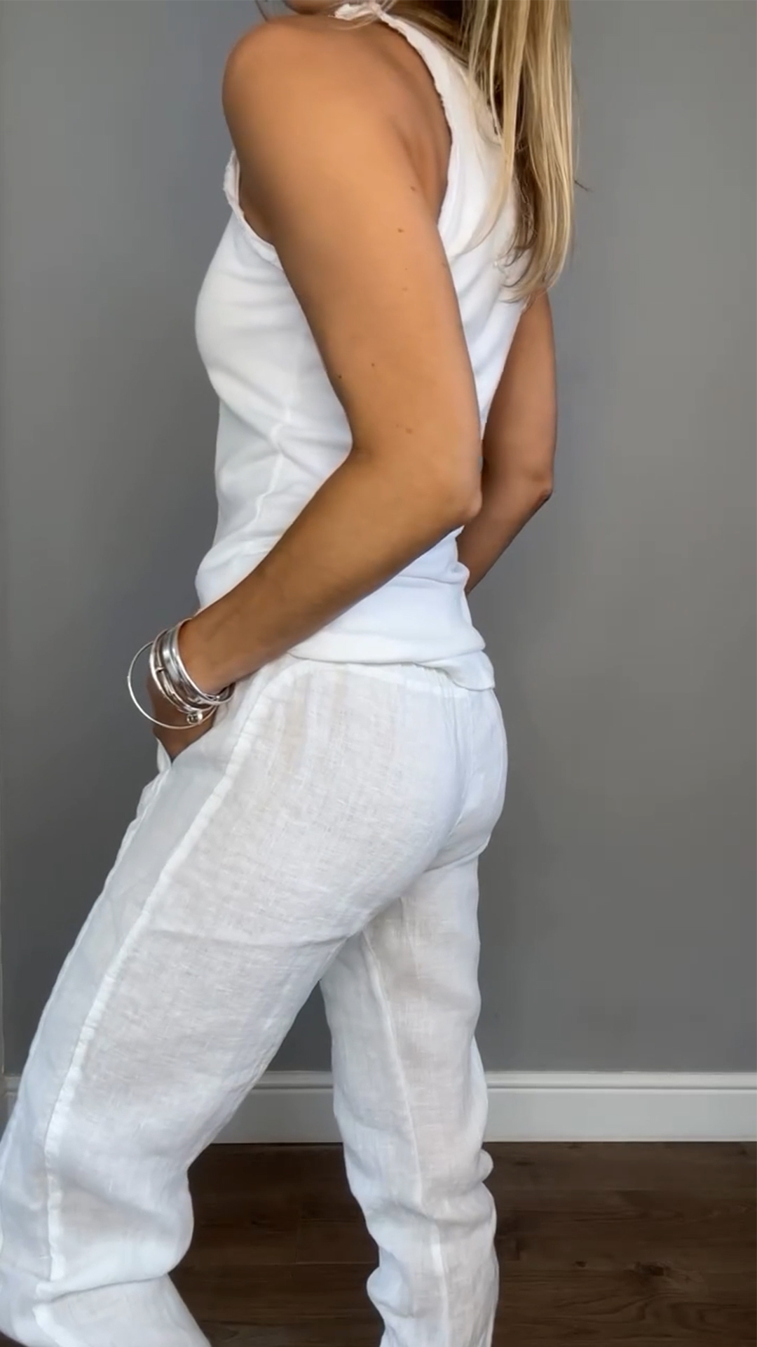 Women's Round Neck Sleeveless Casual Suit