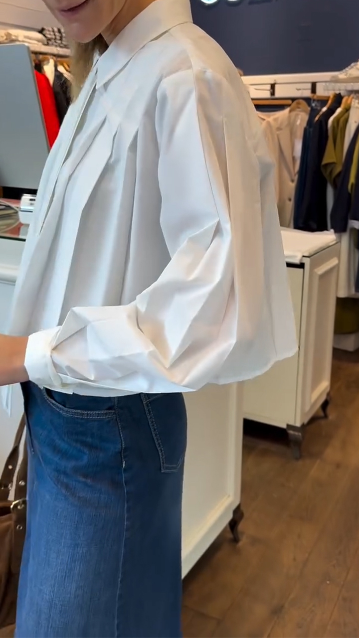 Women Collared Pleated Top + Jeans Casual Suit