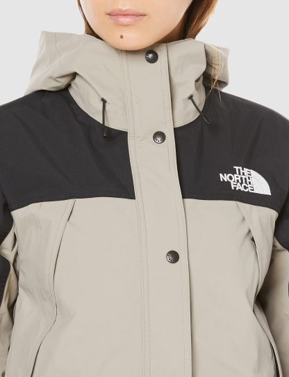 女性の軽量登山ジャケット防水通気性アウトドア キャンプ