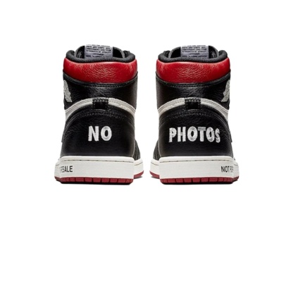 ベストセラースニーカー レトロなハイトップ