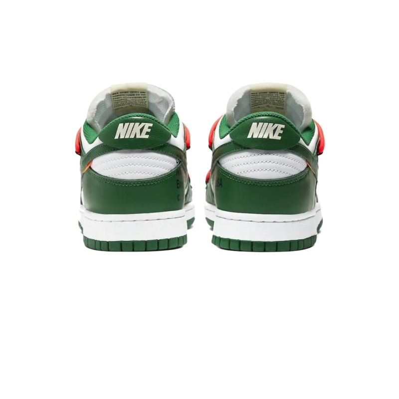 ベストセラースニーカー Dunk Low