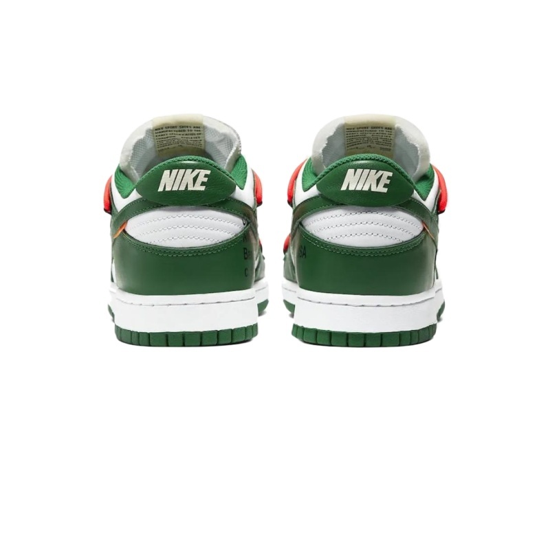 ベストセラースニーカー Dunk Low