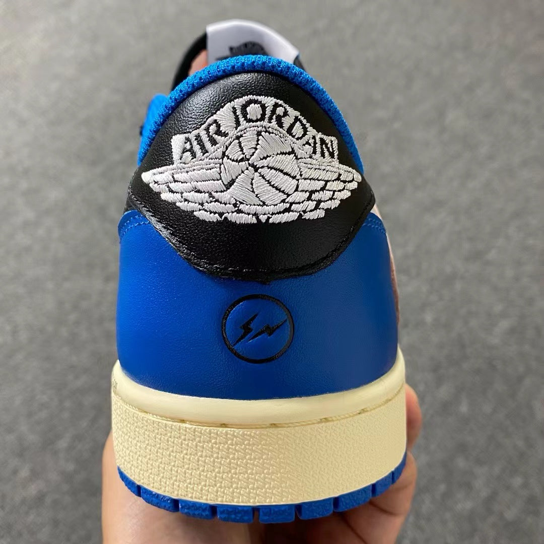 AJ1 Low Travis Scott x Fragment