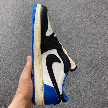 AJ1 Low Travis Scott x Fragment