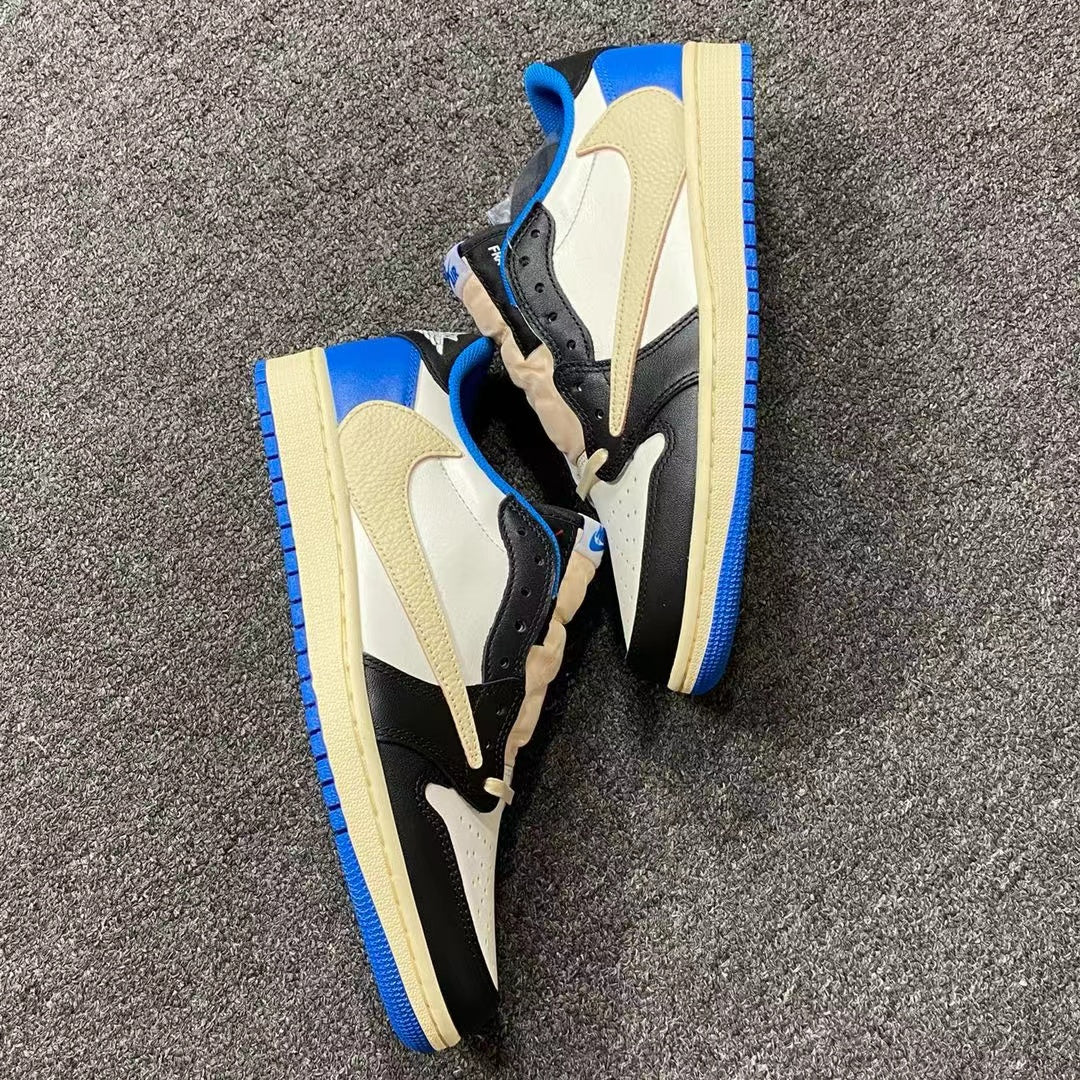 AJ1 Low Travis Scott x Fragment
