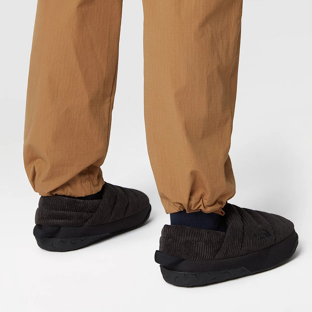 WOMEN'S NUPTSE CORDUROY STREET MULES