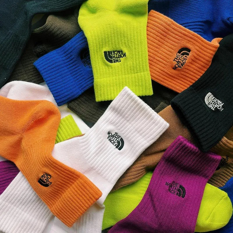 刺繍入りソックス