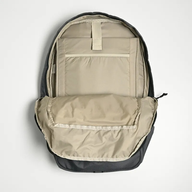 24Lバックパック