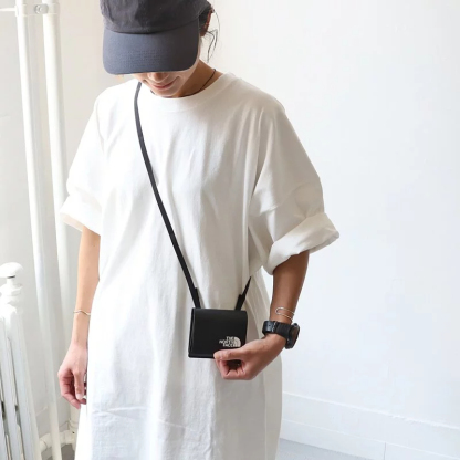 ストラップカードホルダー