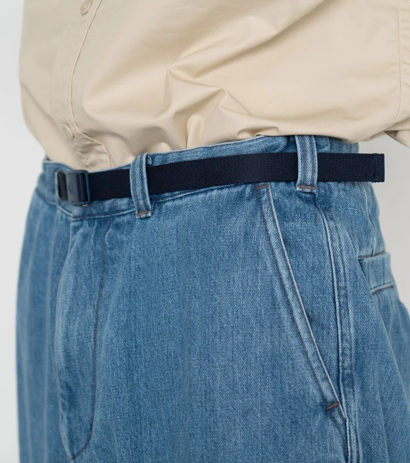 デニムテーパードパンツ