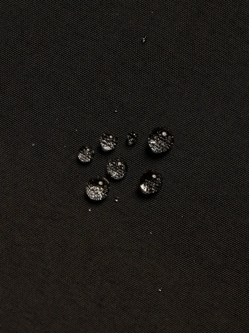 レディースバージョン、撥水加工、ファー裏地付きフード付きジャケット