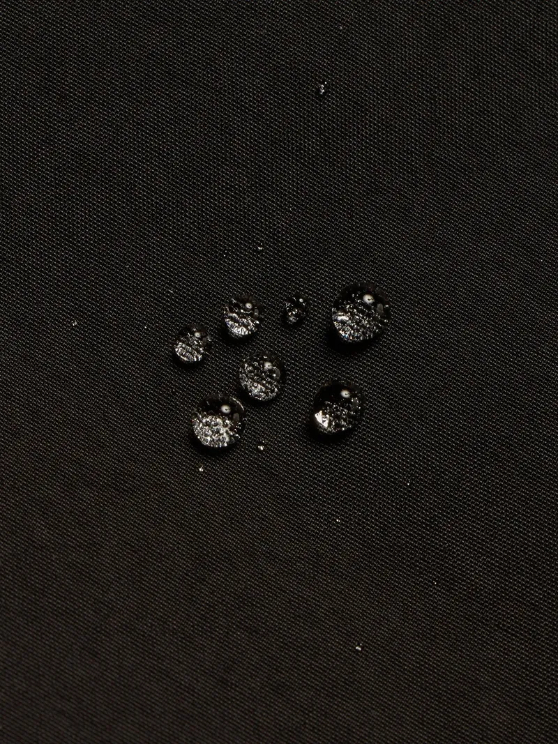 レディースバージョン、撥水加工、ファー裏地付きフード付きジャケット