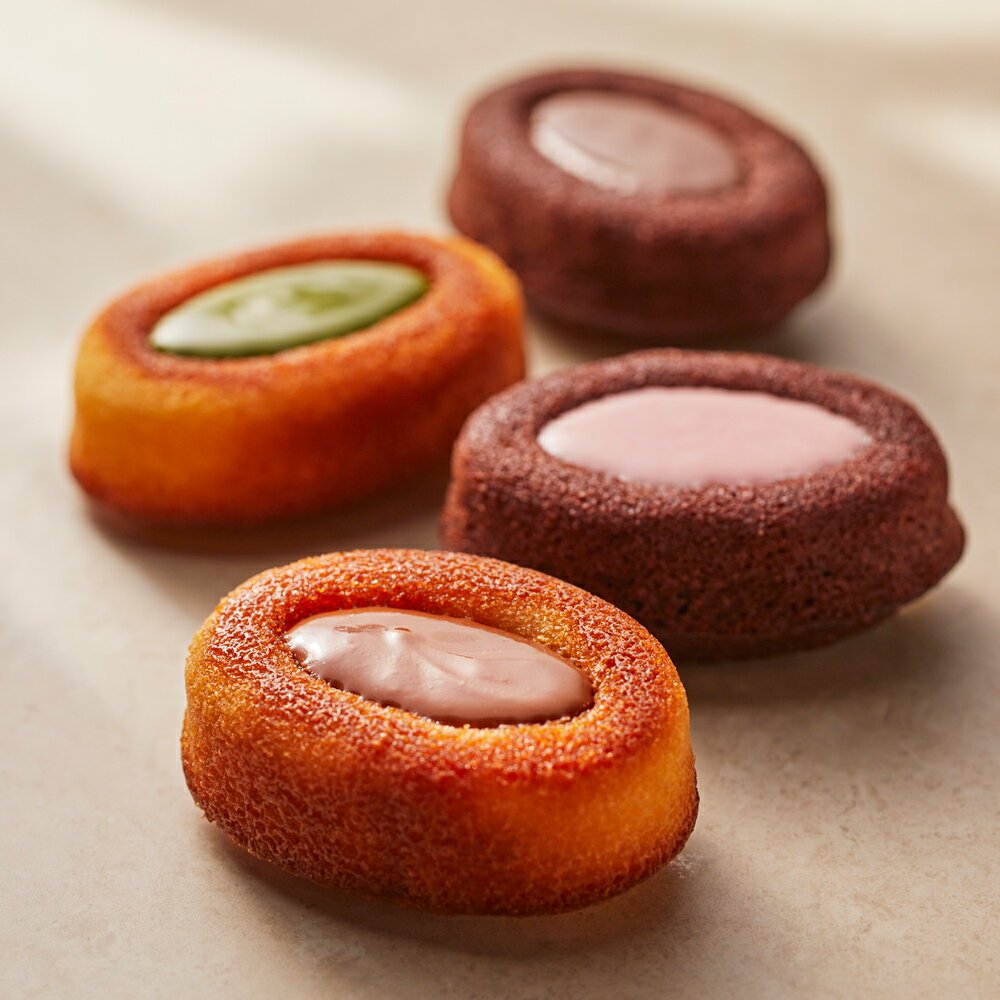 バレンタイン リンツ Lindt チョコレート ショコラスイーツ & リンドール アソート（ショコラフィナンシェ4個＋リンドール12個）｜お歳暮 ギフト スイーツ チョコ フィナンシェ 洋菓子 お菓子 詰め合わせ 個包装 可愛い 誕生日 内祝い お返し お礼 職場 退職 熨斗対応