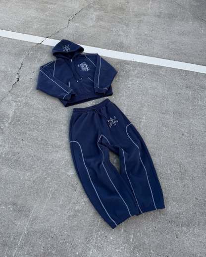 SWEATSUIT