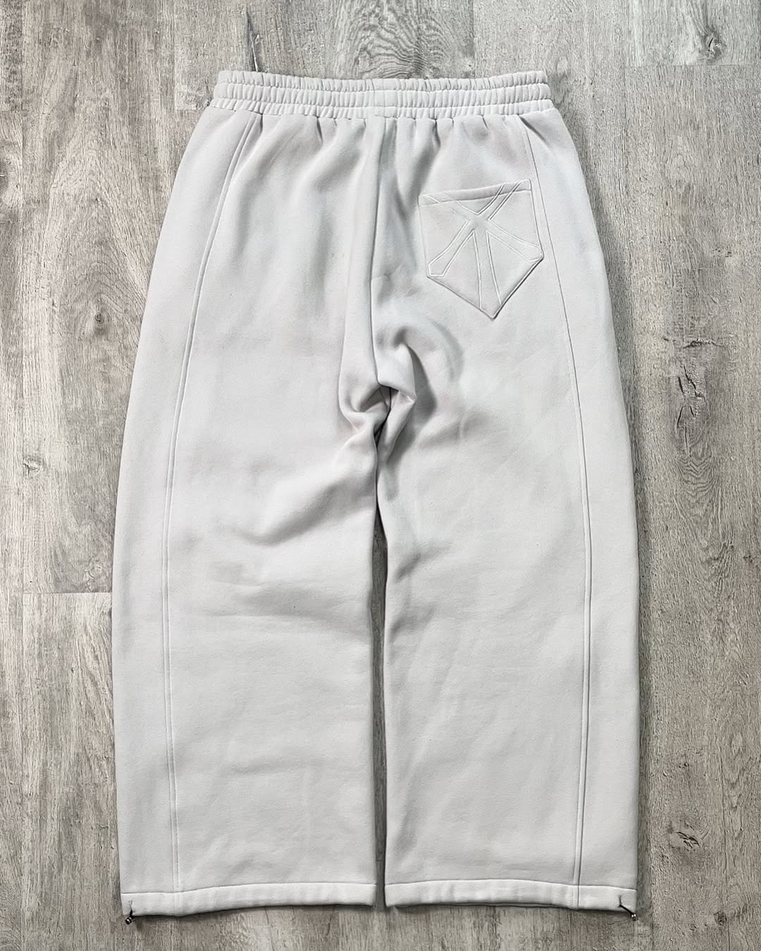 JUGRAM BAGGY SWEATPANTS