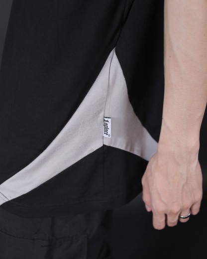 Ulquiorra Tee - Bleach