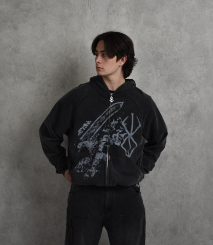 BERSERK ZIP UP HOODIE