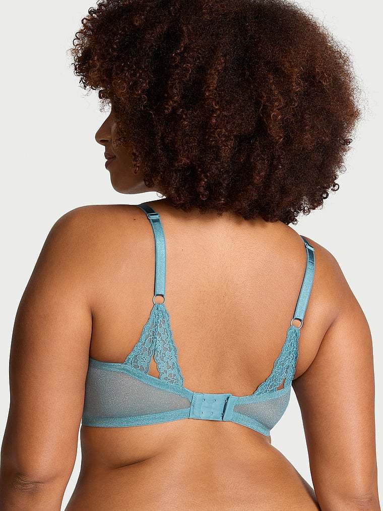 Victthtoria's sethtcret Sexy Tee Smooth-Cup Wireless Push-Up Bra Lace Trim