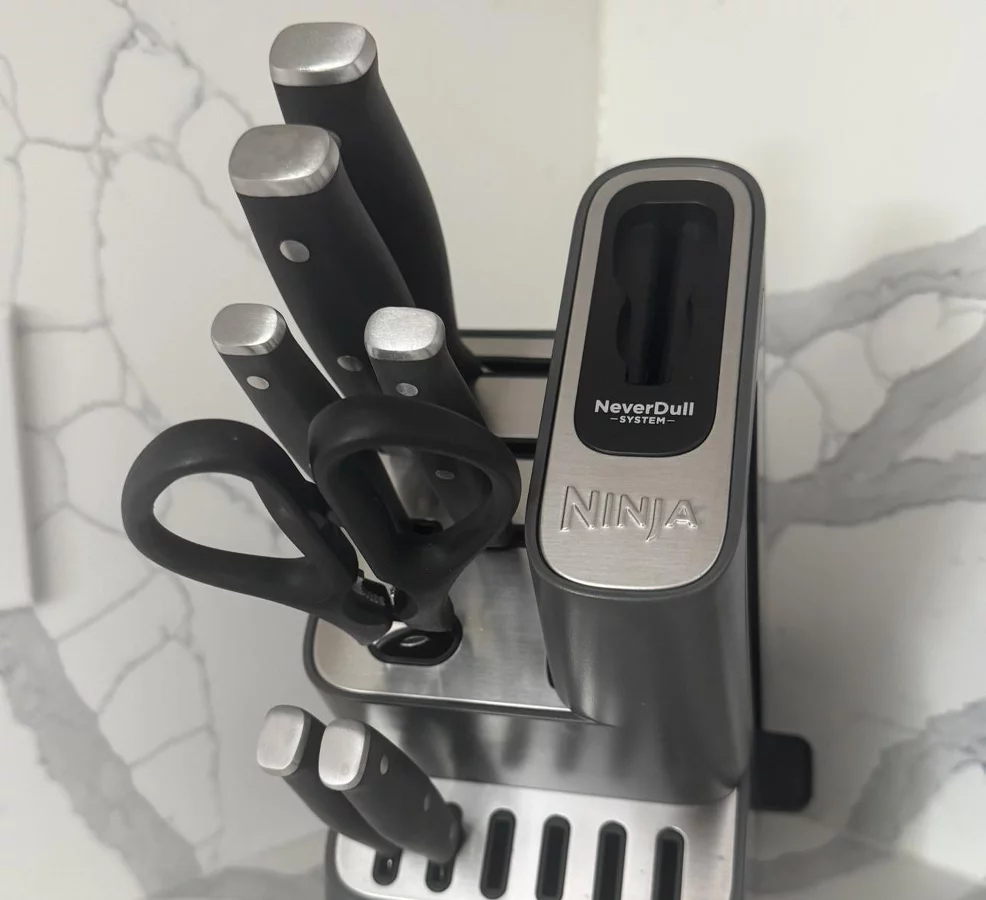 Ninja Foodi NeverDull Premium 12-Piece German Stainless Steel Knife System with Built-in Sharpener