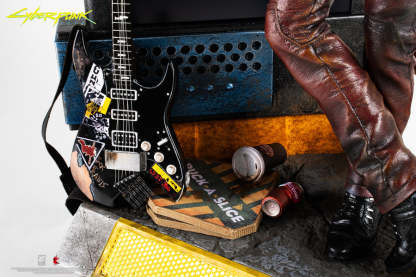 LIMITED EDITION - CYBERPUNK 2077 JOHNNY SILVERHAND 1/4 SCALE STATUE