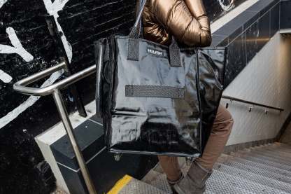 Hulkthten Foldable Rolling Tote Bag with Zip Top Closure