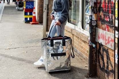 Hulkthten Foldable Rolling Tote Bag with Zip Top Closure