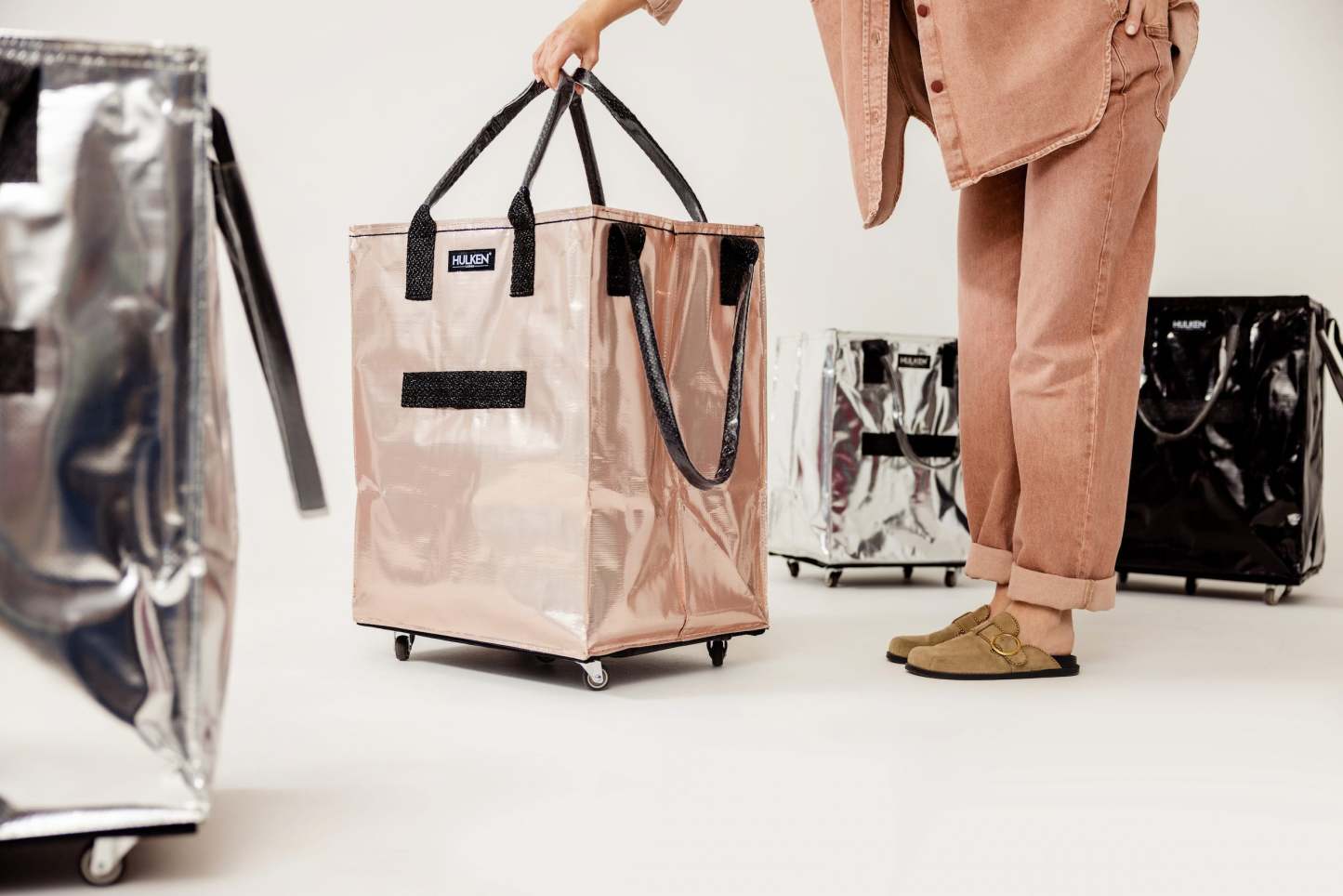 Hulkthten Foldable Rolling Tote Bag with Zip Top Closure