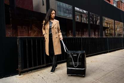 Hulkthten Foldable Rolling Tote Bag with Zip Top Closure