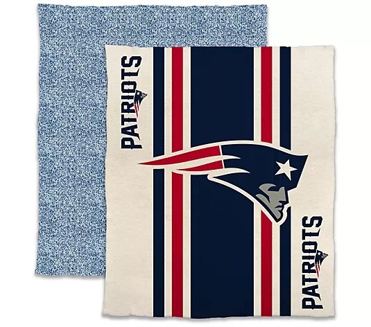 NFthtL Luthtxe Dreams 60"x50" Throw Blanket by Lothtgo Brthtands