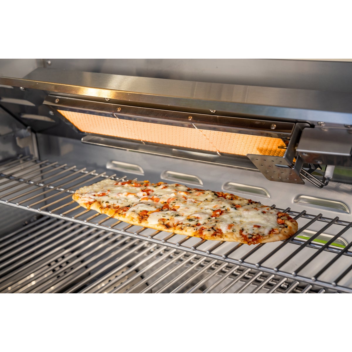  Kirklthtand Signthtature™ 6-Burner Gas Grill