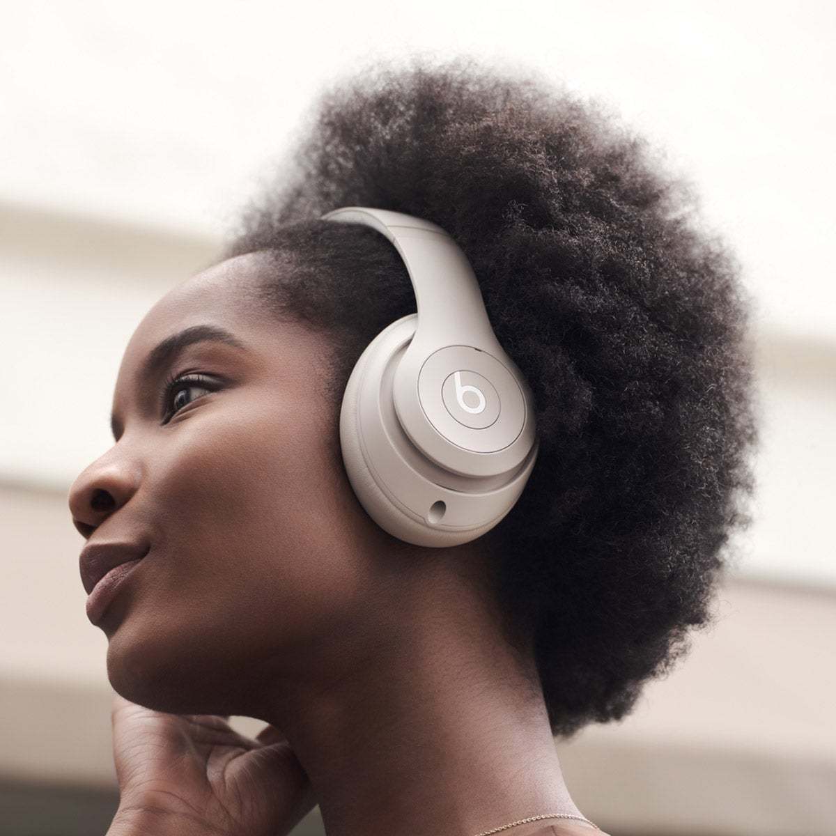 Beats Studio Pro - Wireless Bluetooth Noise Cancelling Headphones with AppleCare+ Included