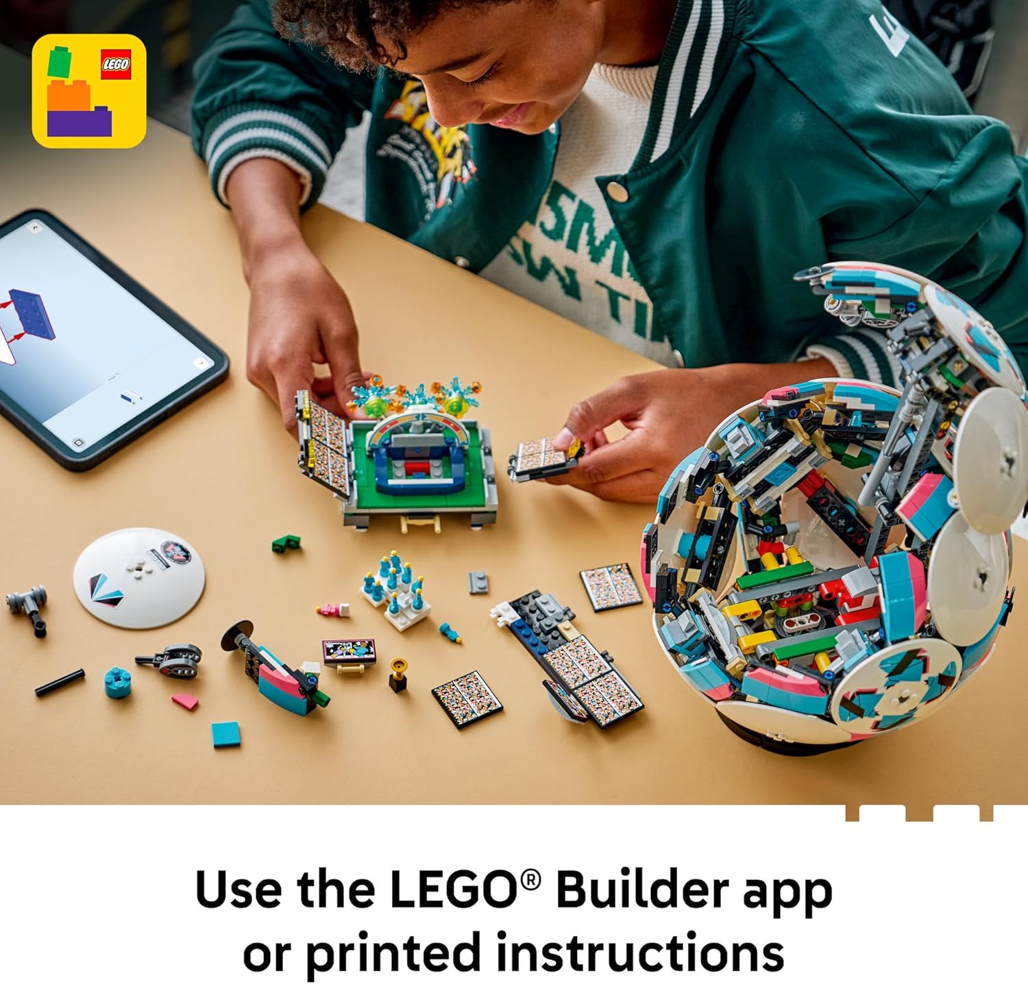 LEGO Editions Soccer Ball Building Set (43019)