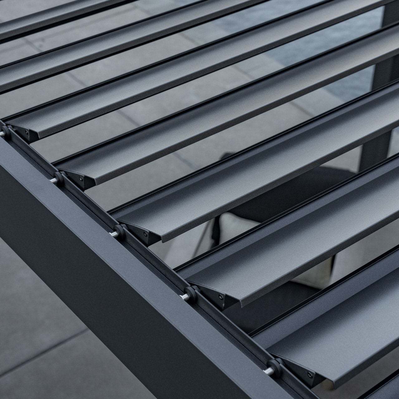 SunVilla Stratus 10' x 13' Motorized Louvered Pergola