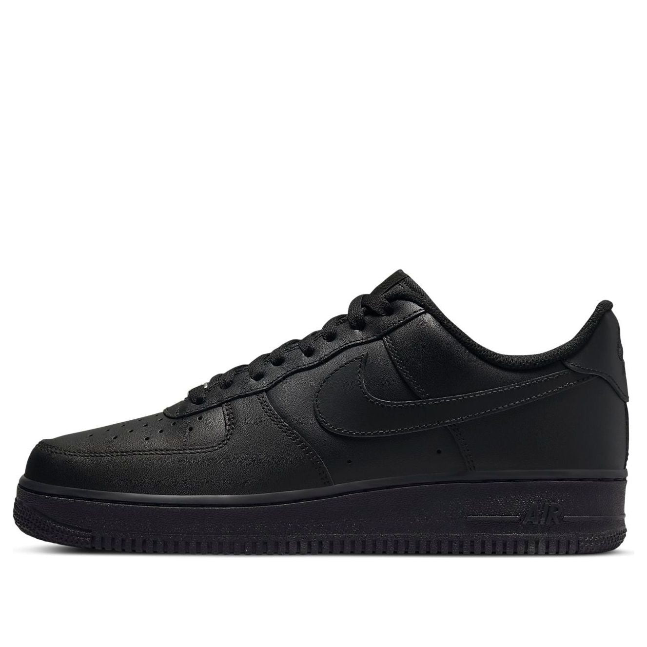 Nithtke Athtir Forthtce 1 Low '07 'Triple Black' CW2288-001