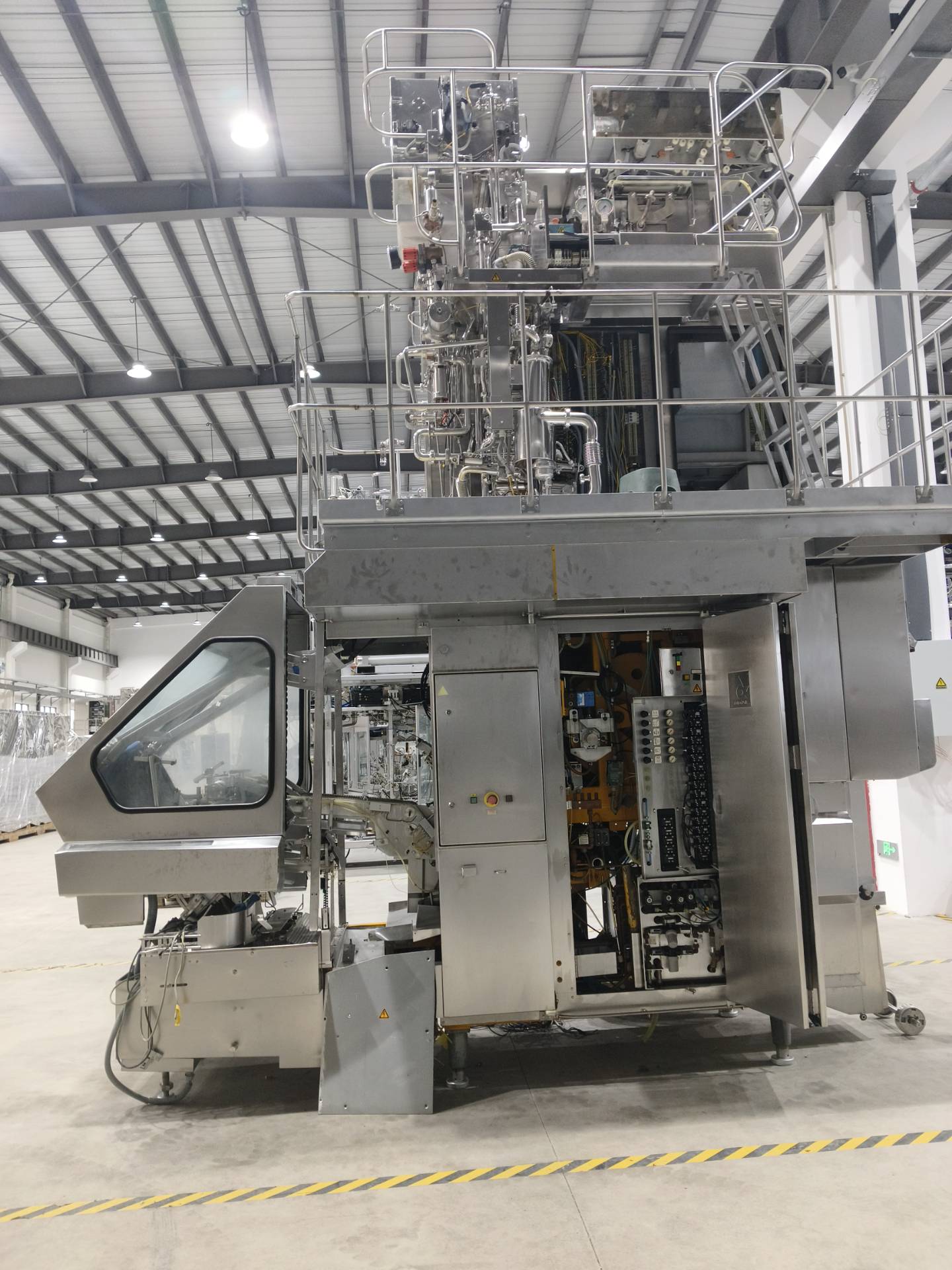 Used Tetra Pak Filling Machine TBA 8