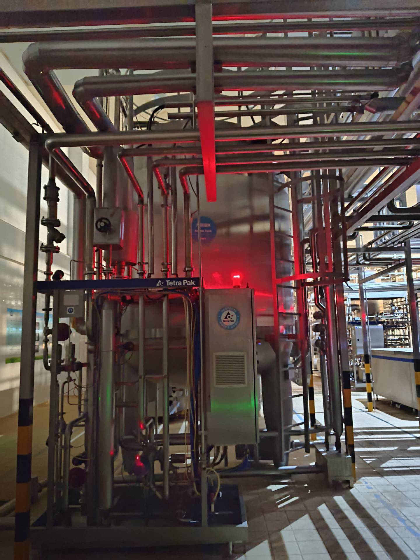 Used Tetra Alsafe Aseptic Tank⑥