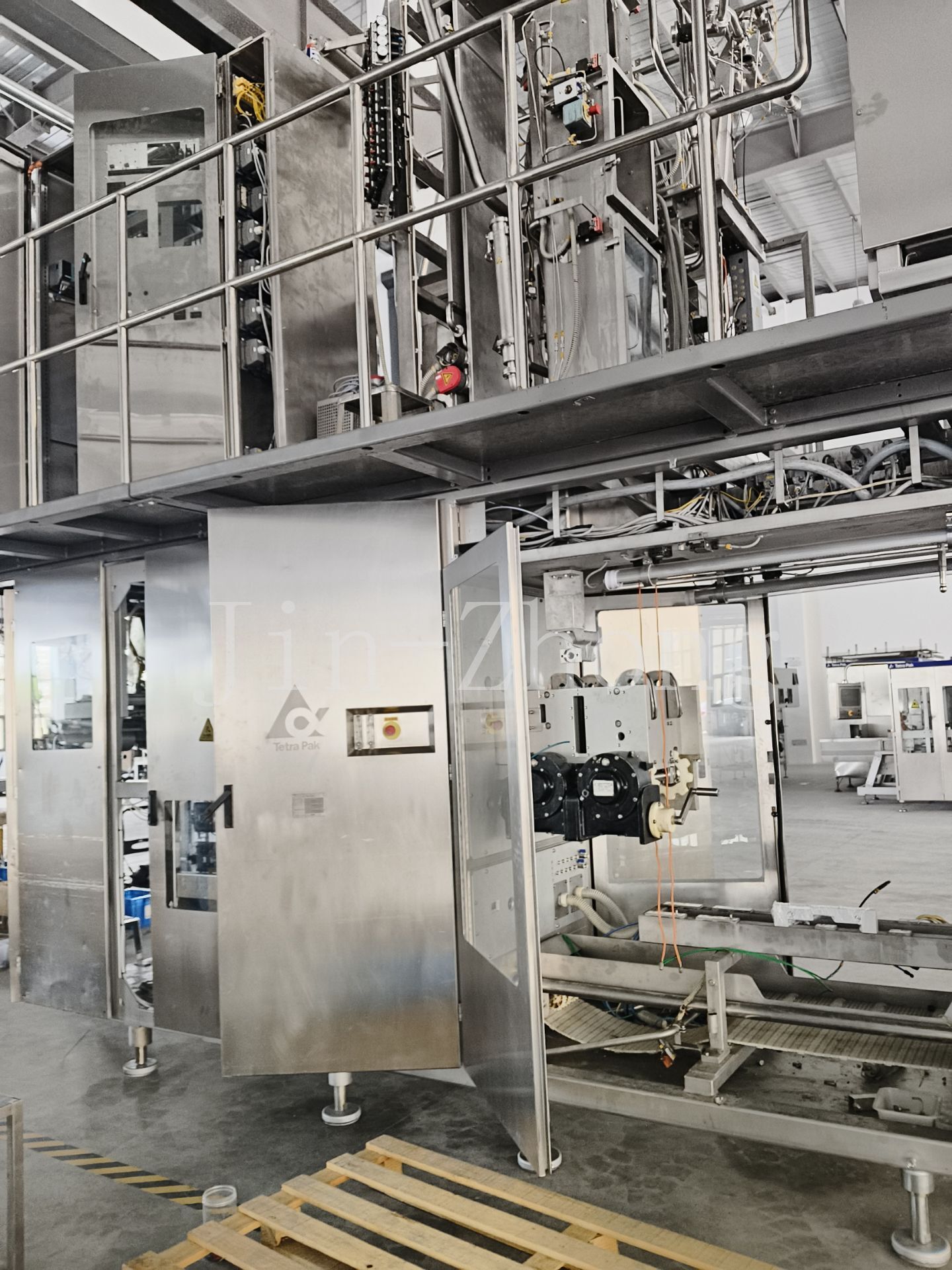 Used Tetra Pak Filling Machine TBA/22 200ml Base