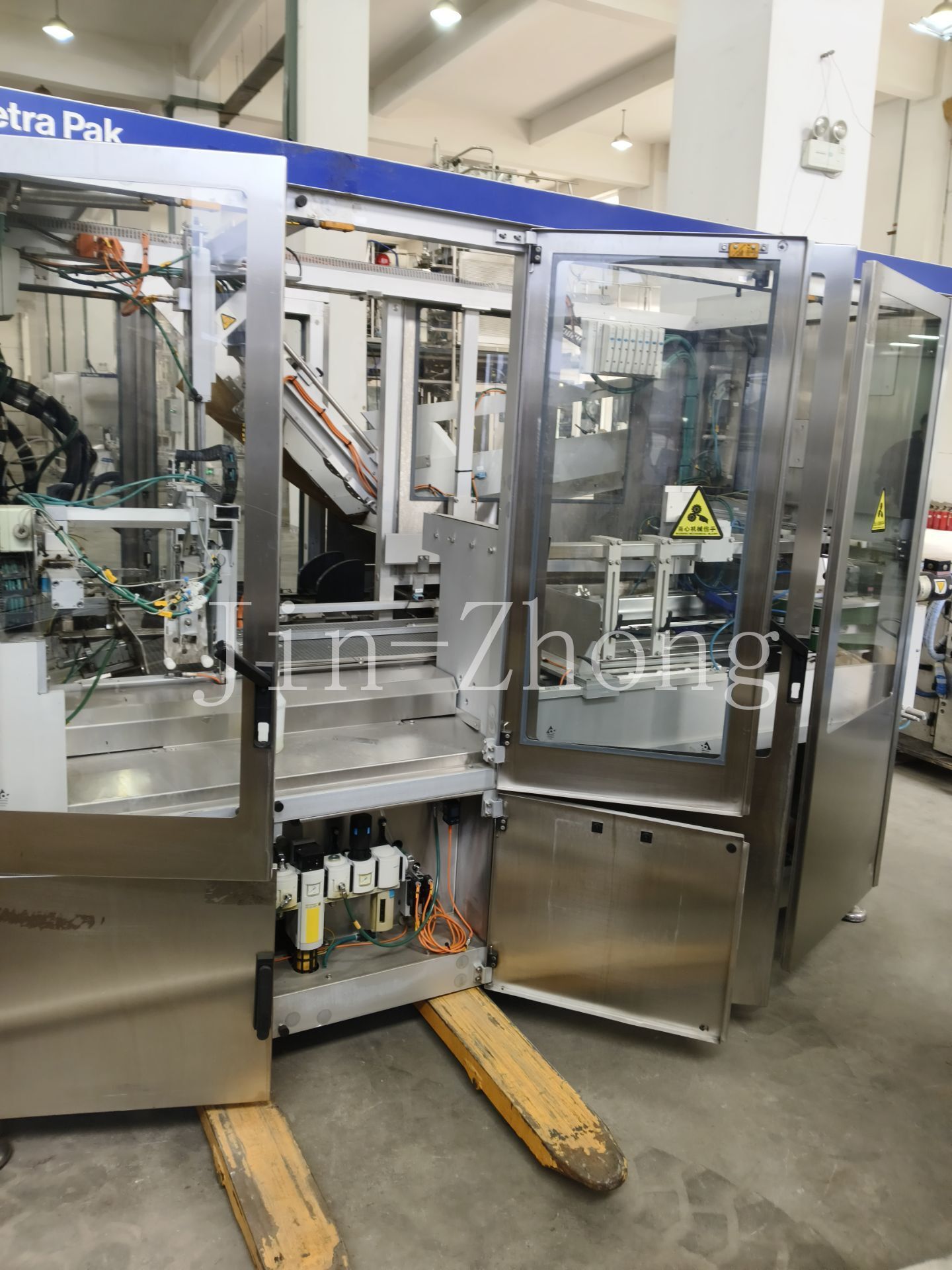 Used Tetra Pak Cardboard Packer CBP 32-3