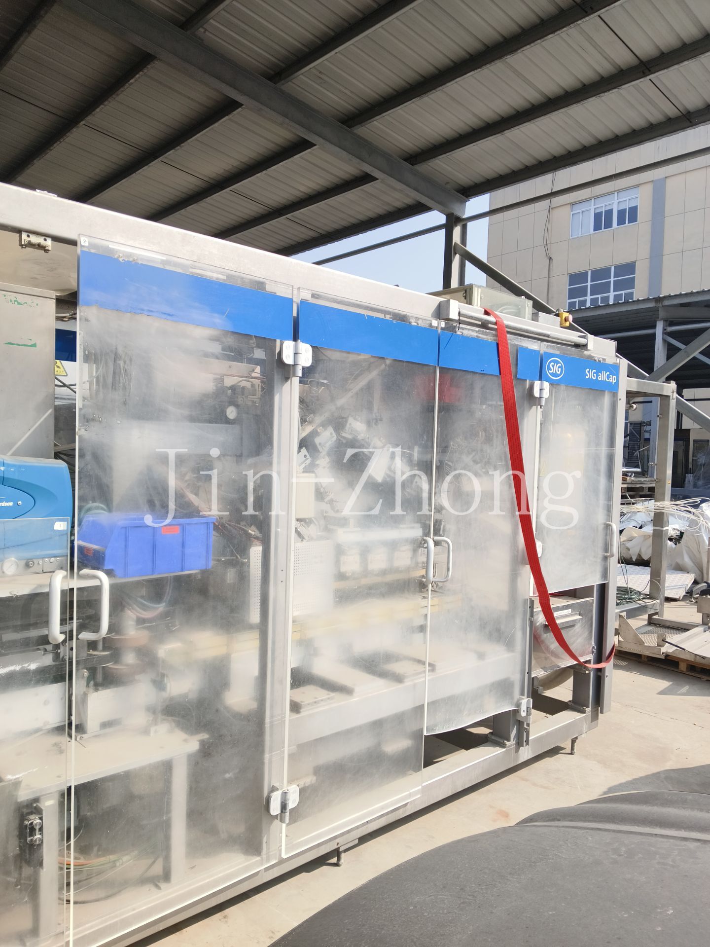 Used SIG AllCap Applicator