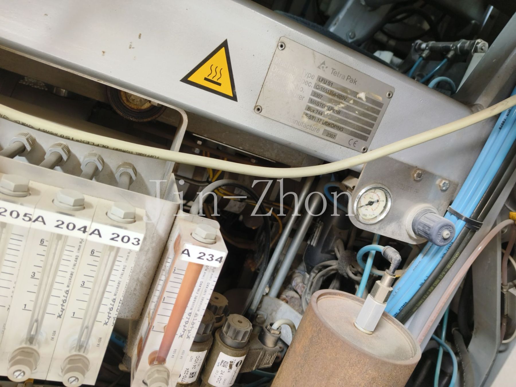 Used Tetra Pak Filling Machine TT3-2