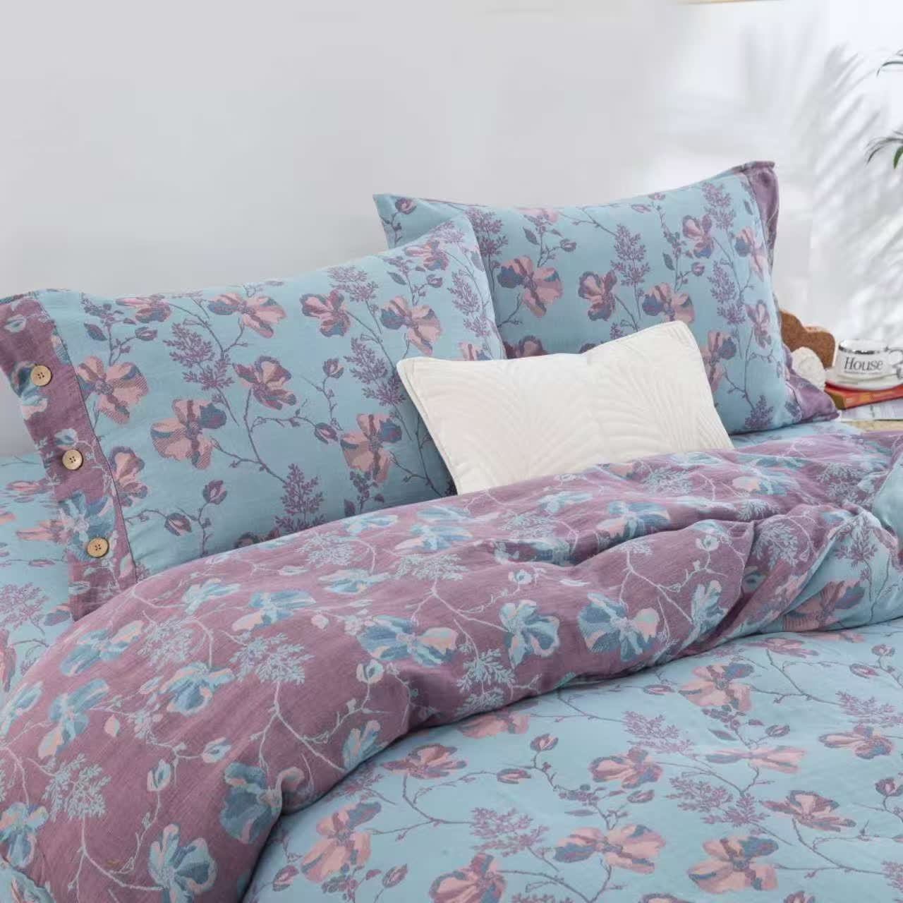 Blooming Flowers Cotton Gauze Bedding Set (4PCS)