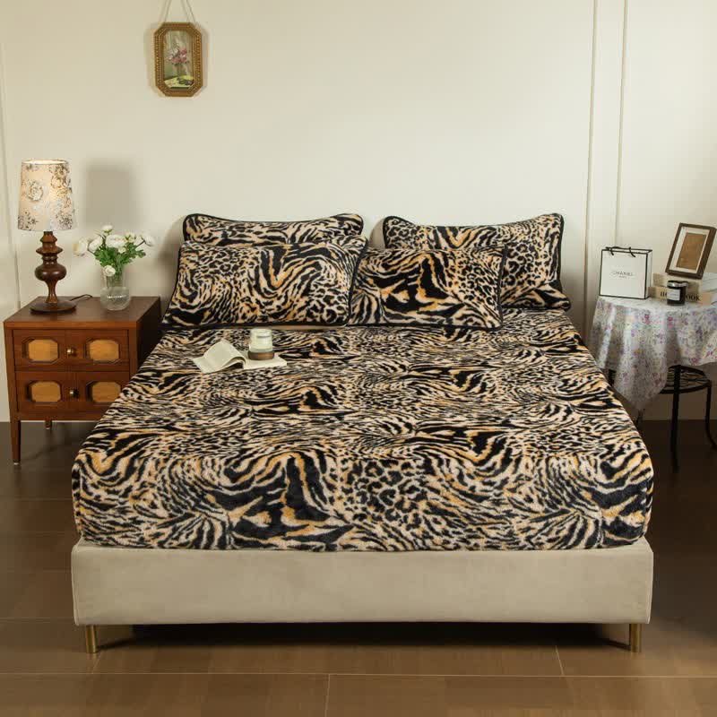 Leopard Print Plush Fitted Sheet