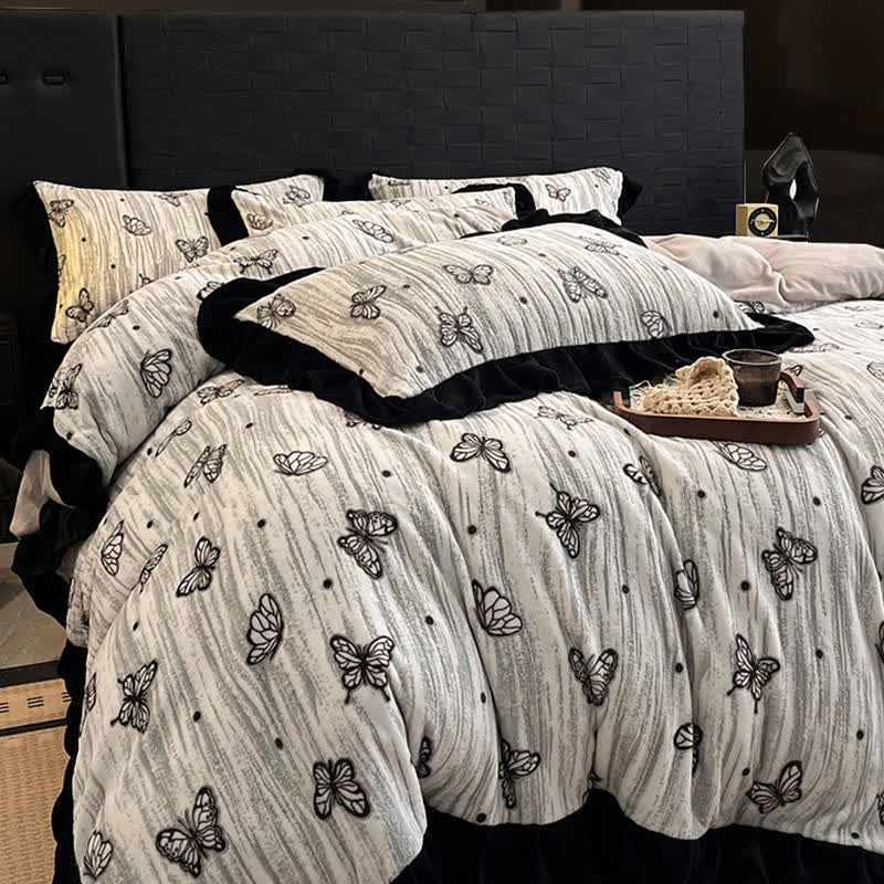 Butterfly Ruffled Plush Bedding Set(4PCS)
